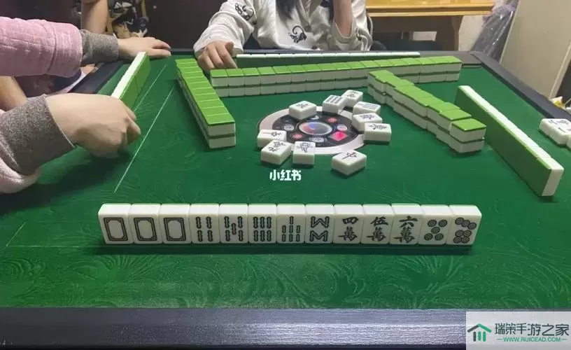 杭州麻将三摊承包什么意思？麻将吃三摊怎么赔？